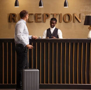 What is the best travel agency in qatar?