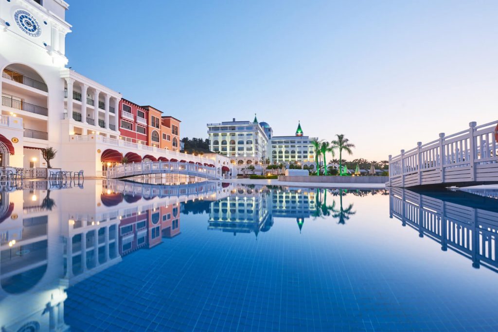 Hotel Booking