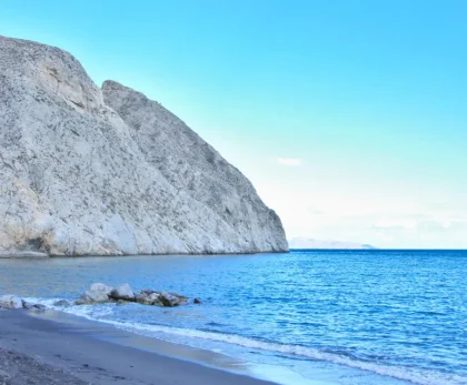 Hidden Beaches & Coastal Escapes